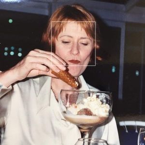 Meet your Posher, Helen